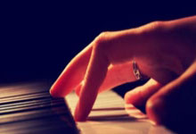 开元棋牌：[英超]格瓦迪奥尔外围突施冷箭 曼城扳平比分.